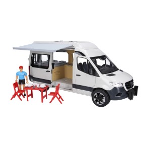 MERCEDES SPRINTER CAMPER BIAŁY Z FIGURKĄ I AKCESORIAMI 02672