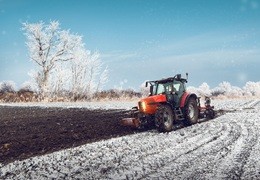 Grudzień w rolnictwie - zimowe planowanie i przygotowanie do nowego sezonu